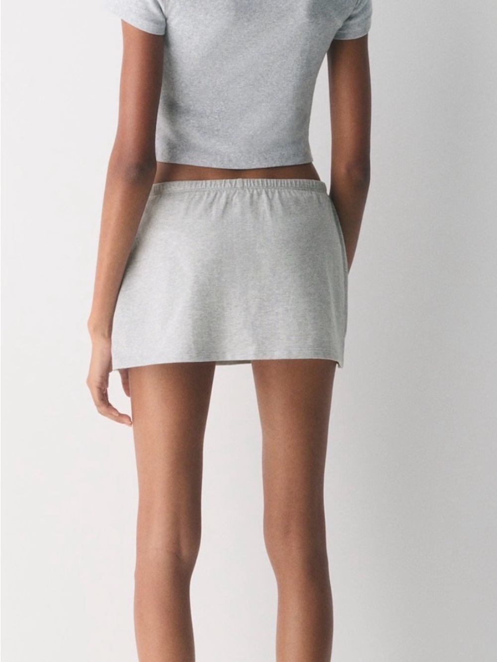 Aritzia Homestretch Smooth Penny Light Gray Mini Skirt - Casual Elastic Waist - Picture 5 of 9